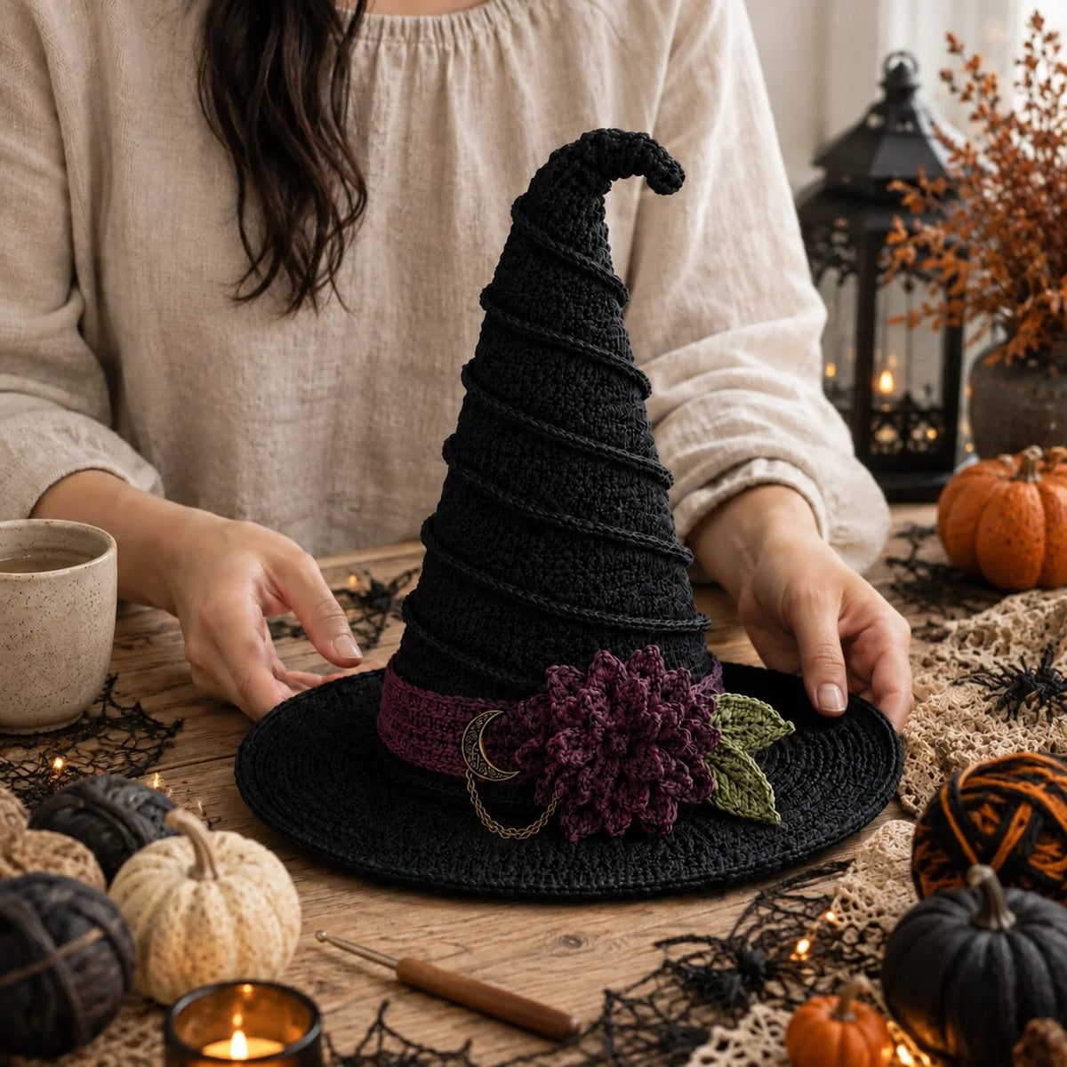 Hexenhut Gothic Halloween Häkelanleitung